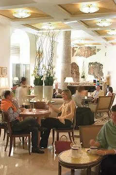 Four Seasons Hotel Milano