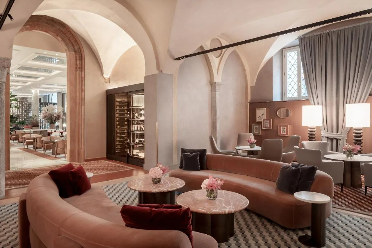 Four Seasons Hotel Milano  Milan