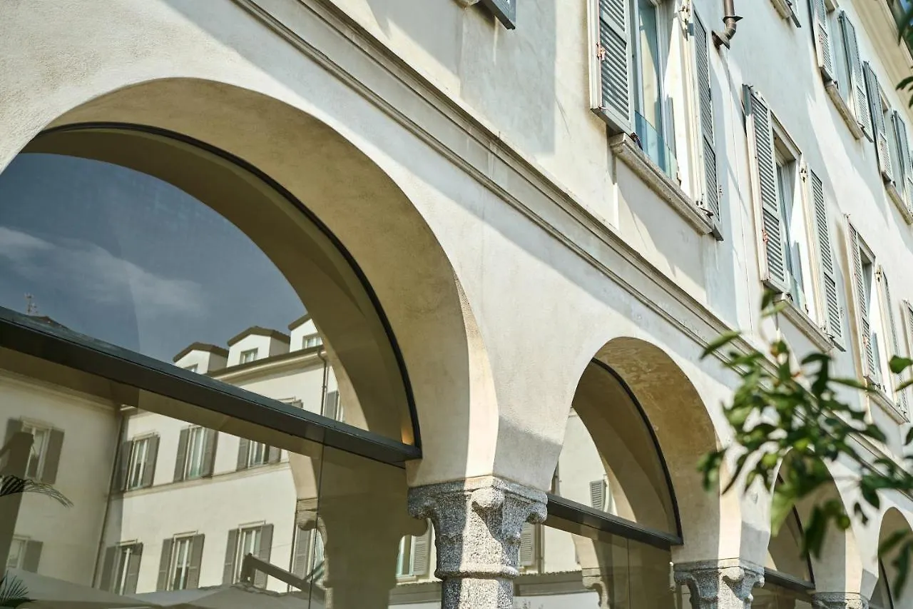 *****  Four Seasons Hotel Milano Italy