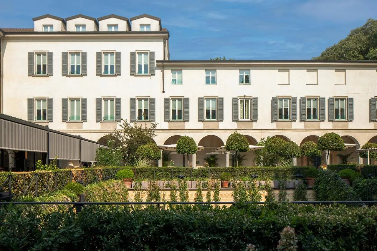 Four Seasons Hotel Milano 5*, Milan Italy